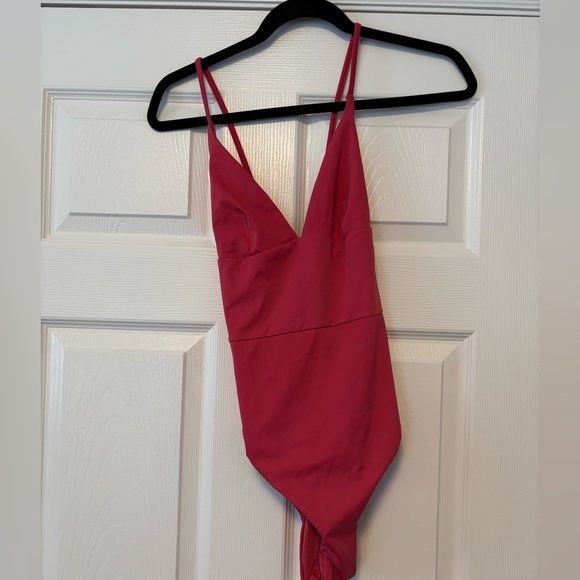 Onia Womens Valentina One-Piece Swimsuit In Rose Size Medium New NWT MSRP $125 - Picture 3 of 6